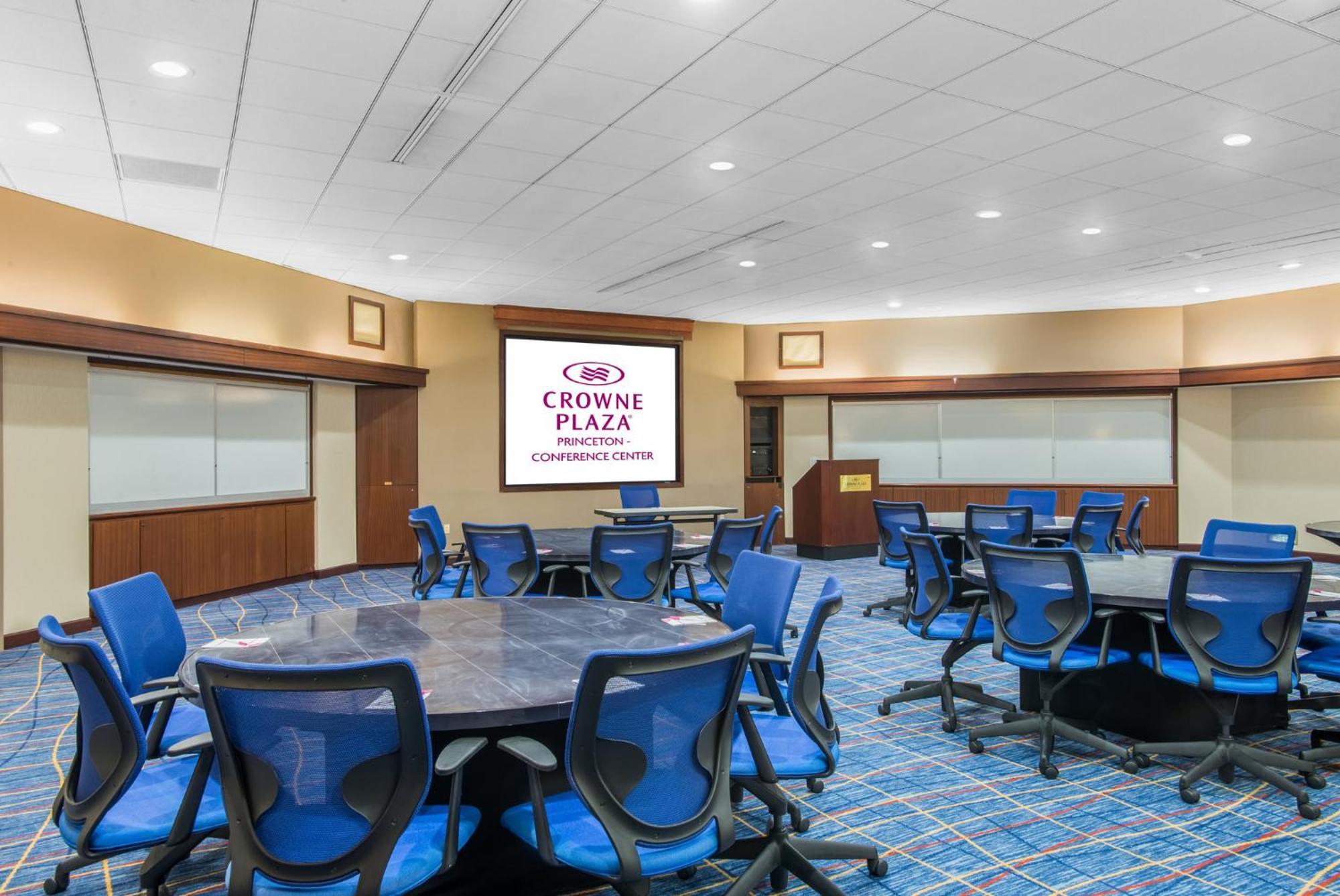 Crowne Plaza Princeton - Conference Center By Ihg Kültér fotó